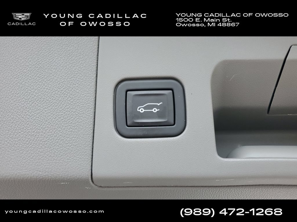 Certified 2023 Cadillac XT5 Premium Luxury w/ LPO, Floor Liner Package AWD/4WD image 32