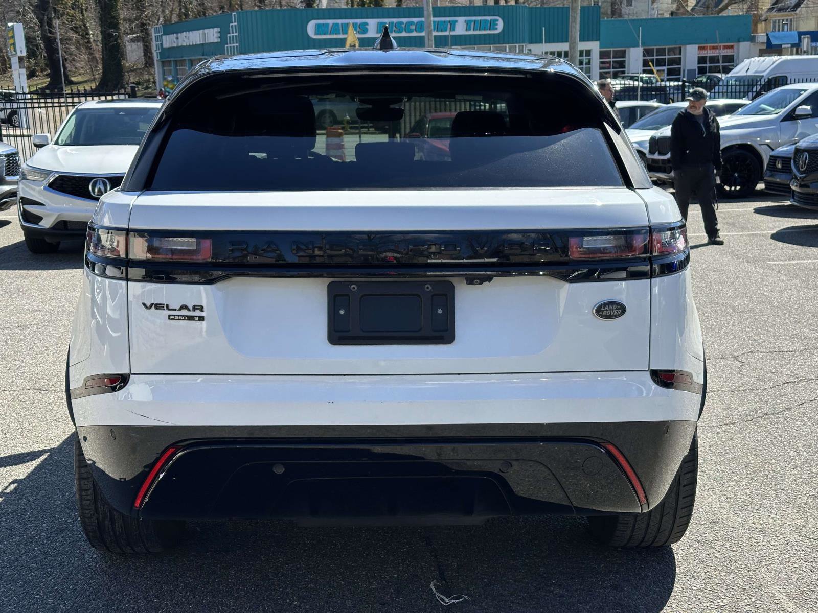 Used 2020 Land Rover Range Rover Velar R-Dynamic S AWD/4WD image 4