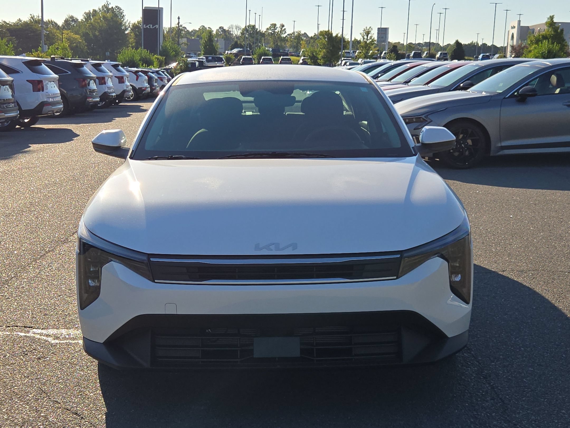 New 2026 Kia K4 FWD image 2