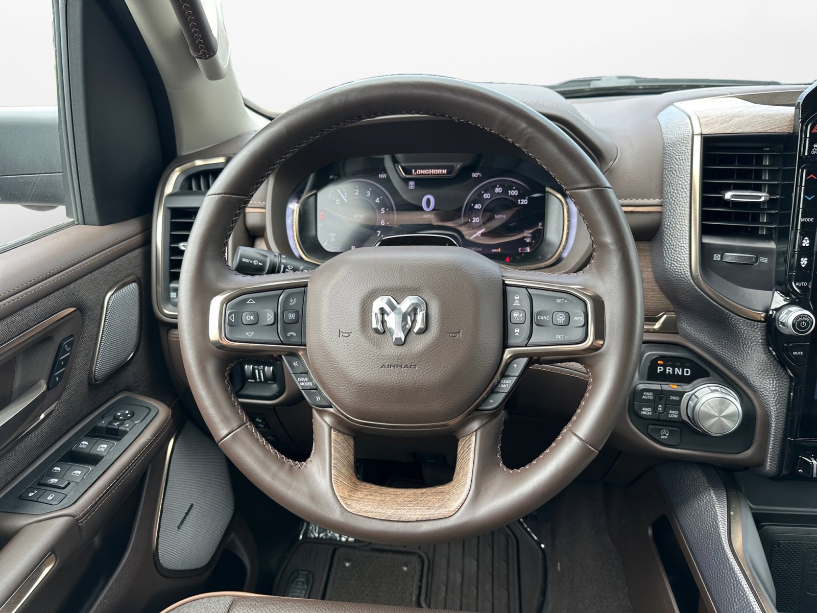 New 2025 RAM 1500 Limited image 12