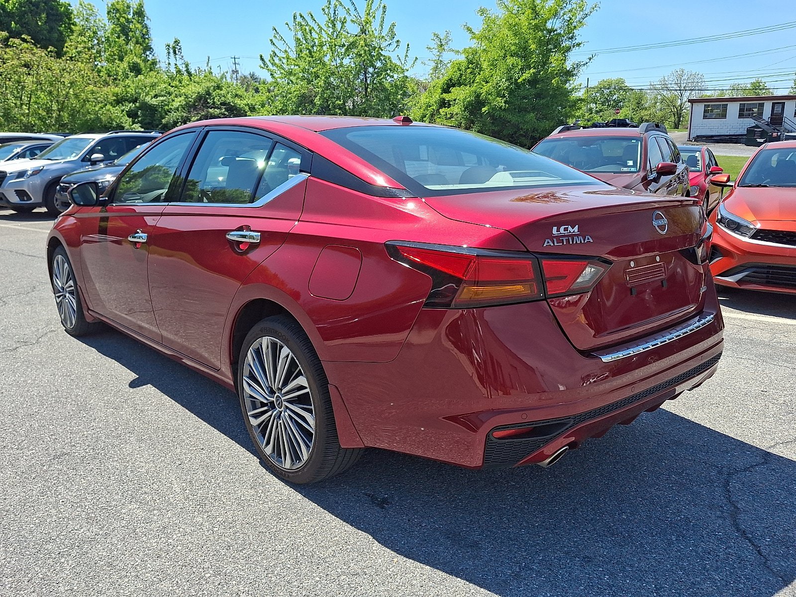 Used 2023 Nissan Altima 2.5 SL AWD/4WD image 6