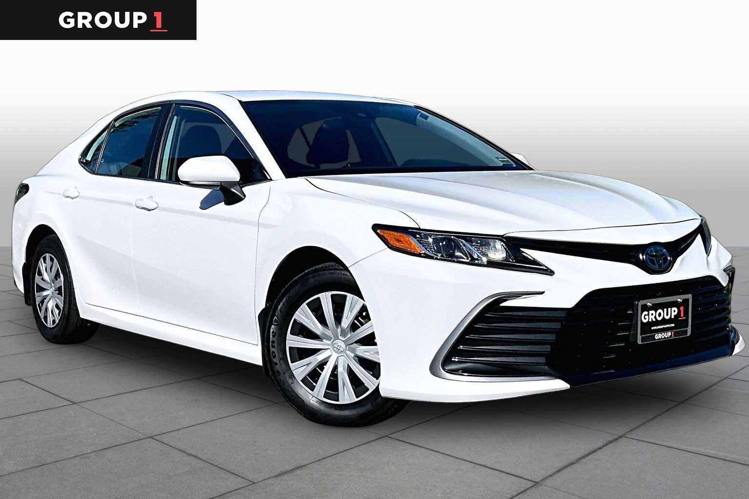 Certified 2024 Toyota Camry LE FWD image 3