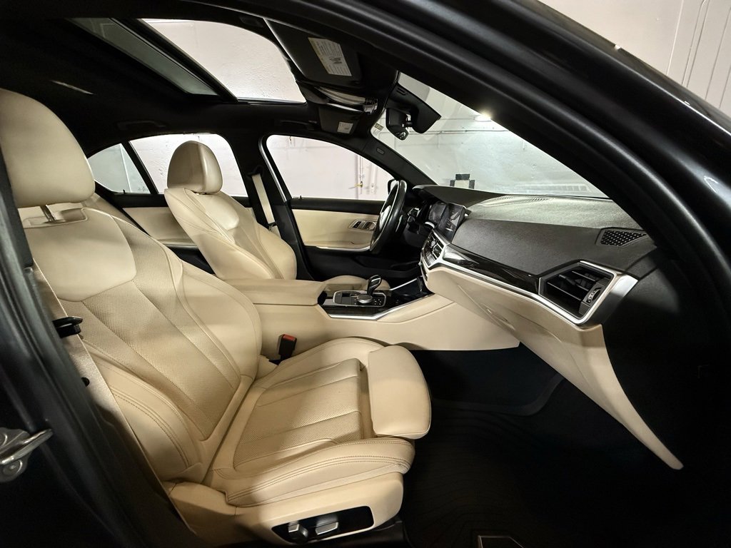 Used 2022 BMW M340i xDrive w/ Driving Assistance Package image 30