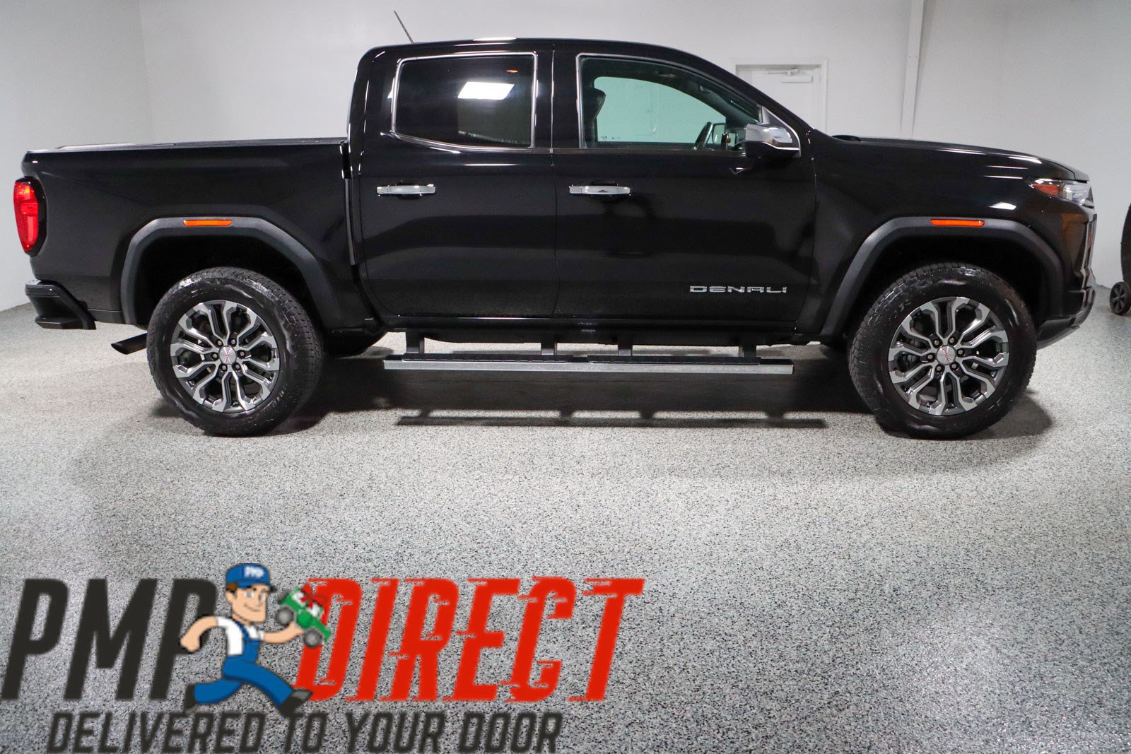 Used 2023 GMC Canyon Denali AWD/4WD image 6