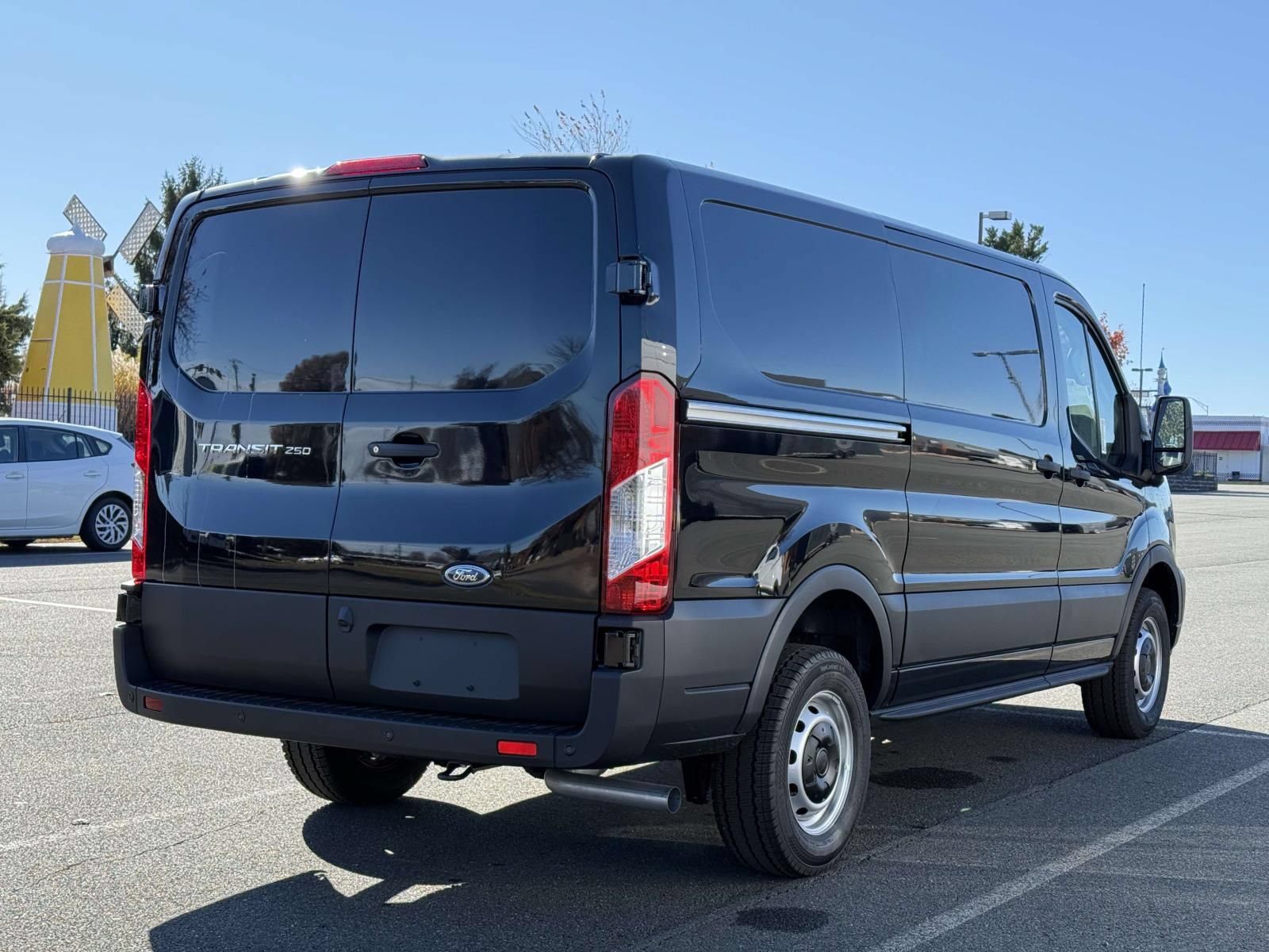 New 2025 Ford Transit 250 Low Roof w/ Load Area Protection Package RWD image 3