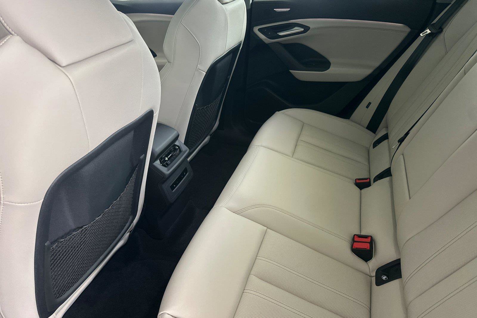 New 2025 Audi Q6 e-tron Premium Plus image 11