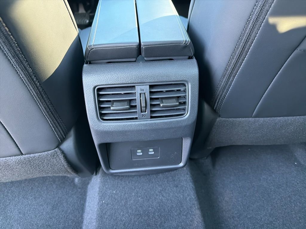 New 2026 Nissan Rogue SV image 23