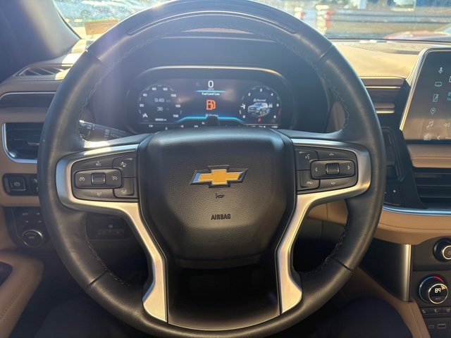 Used 2024 Chevrolet Suburban Premier w/ Advanced Technology Package image 8