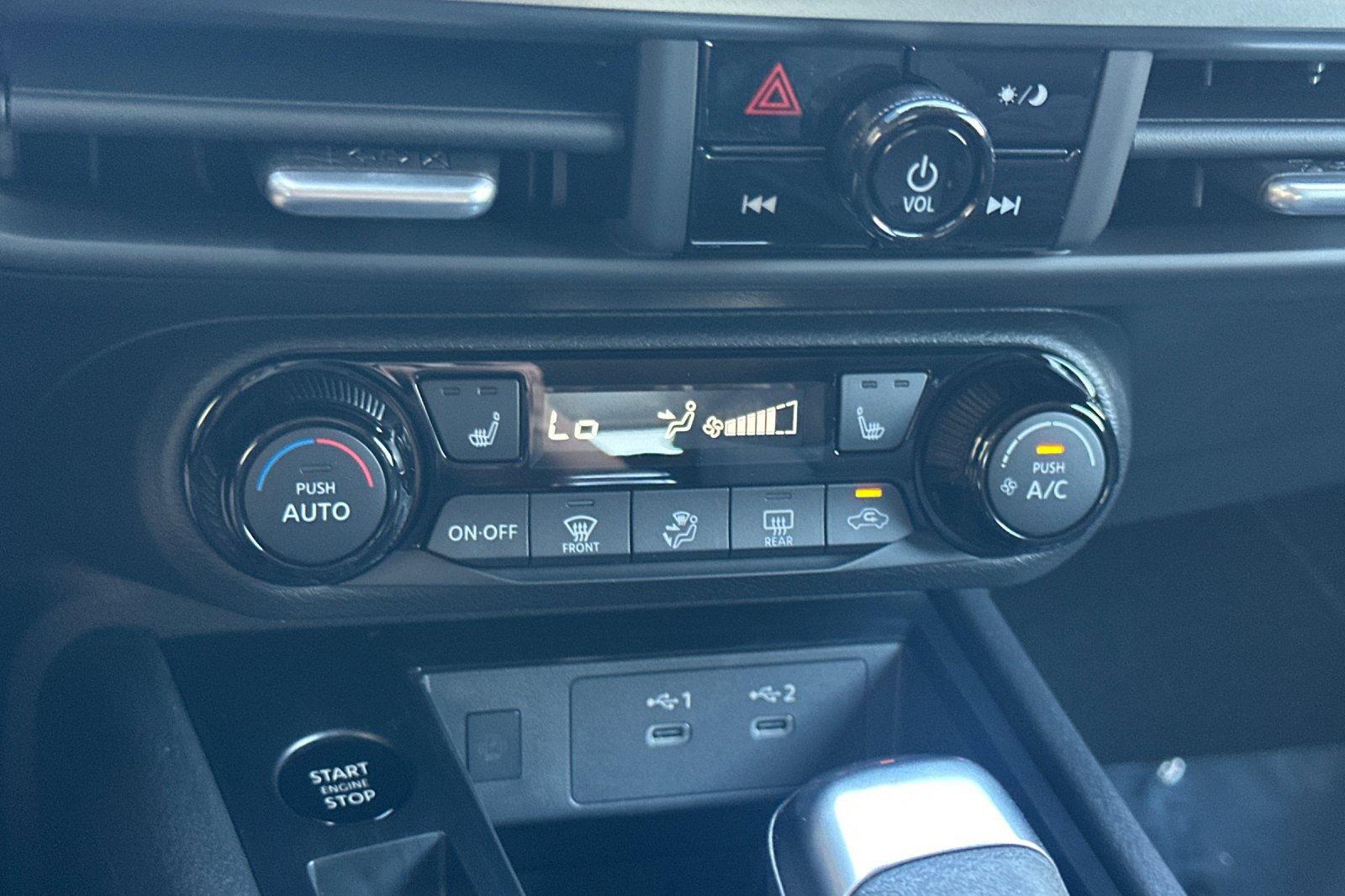New 2027 Nissan Kicks SV w/ Cold Weather Package FWD image 22