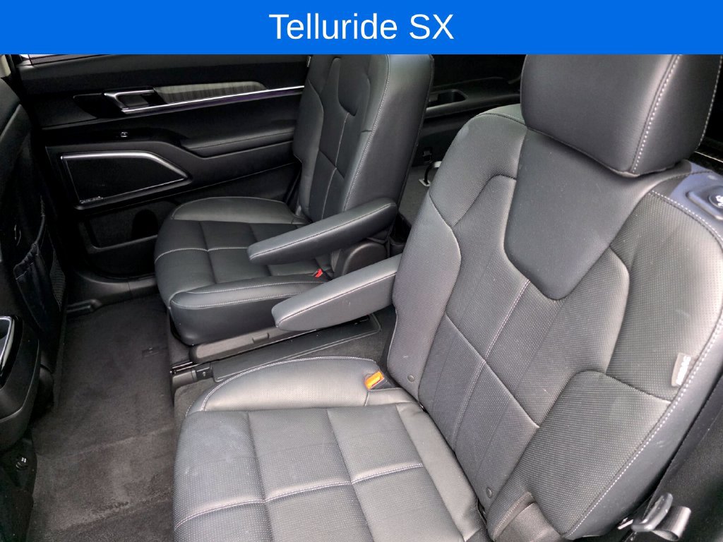 Used 2024 Kia Telluride SX FWD image 16
