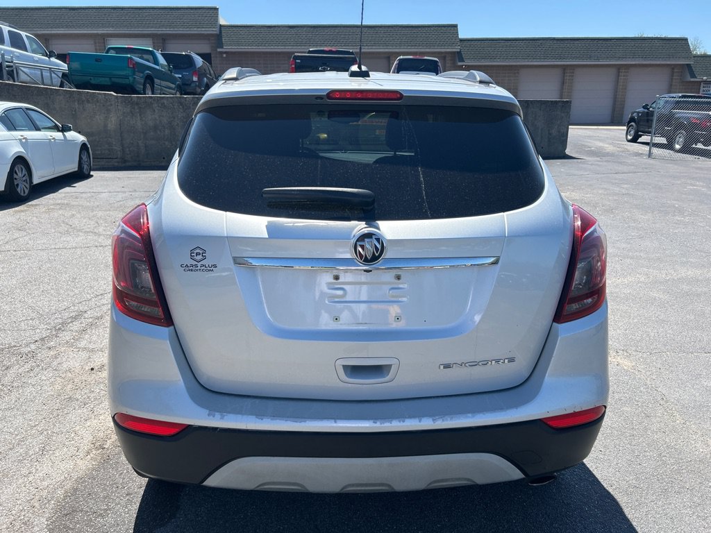 Used 2021 Buick Encore Preferred FWD image 7