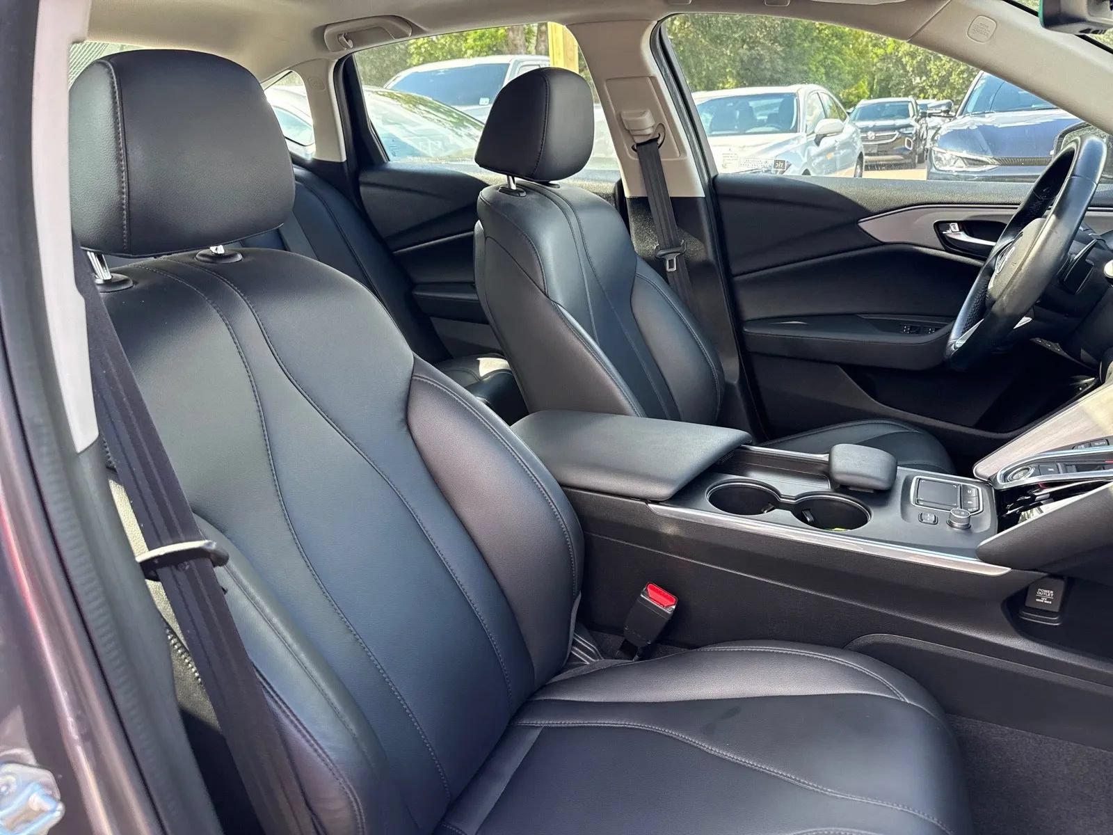 Used 2023 Acura TLX FWD image 16