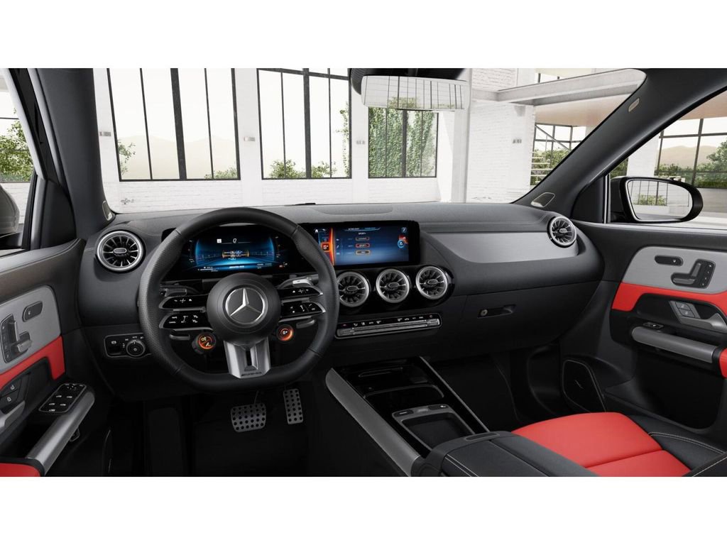 New 2026 Mercedes-Benz GLA 35 AMG 4MATIC image 3