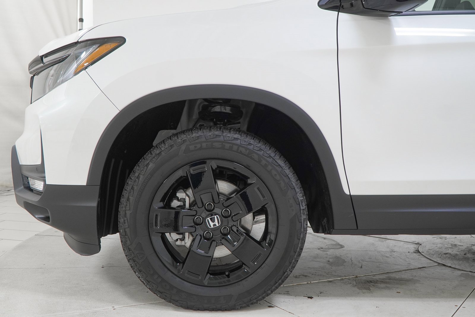 New 2026 Honda Ridgeline Black Edition image 13