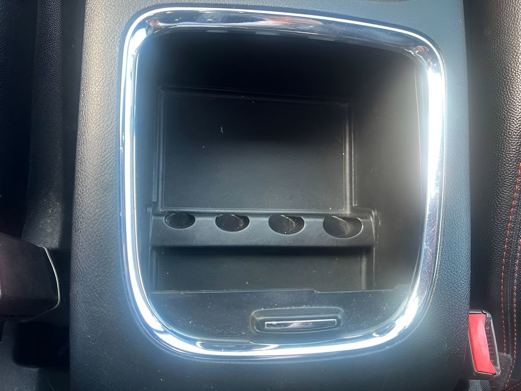 Used 2019 Dodge Grand Caravan GT image 26