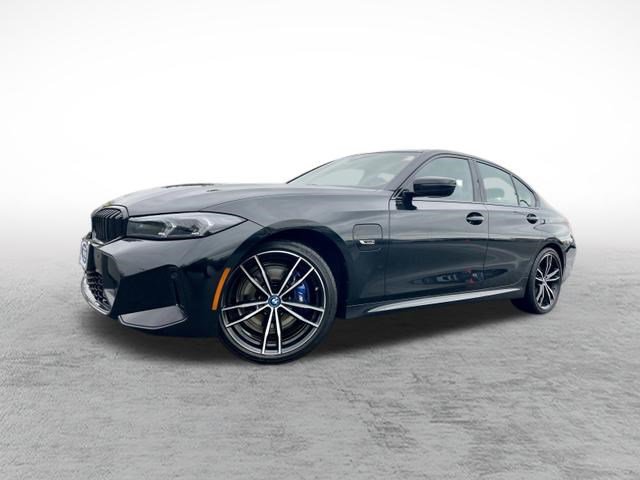 Used 2023 BMW 330e xDrive w/ M Sport Package AWD/4WD image 1