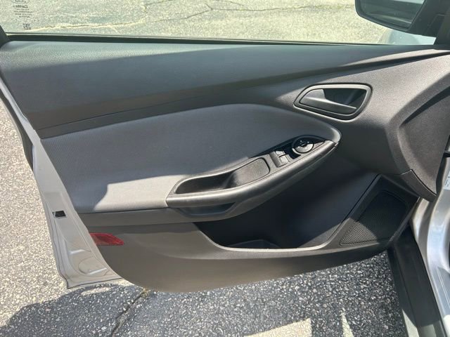 Used 2013 Ford Focus S image 13