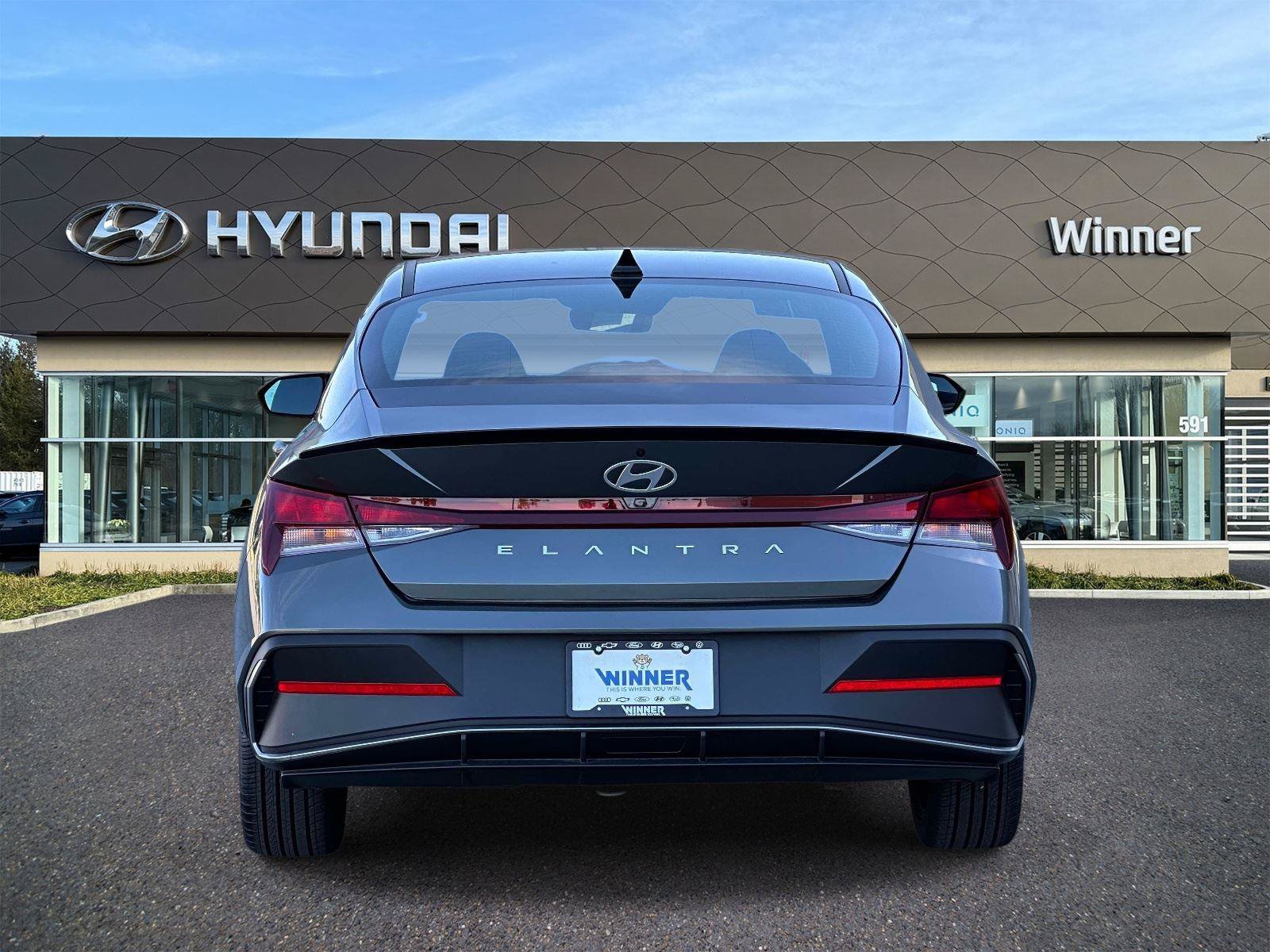 Used 2026 Hyundai Elantra Sport FWD image 3