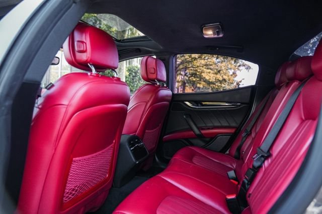 Used 2023 Maserati Ghibli Modena RWD image 40