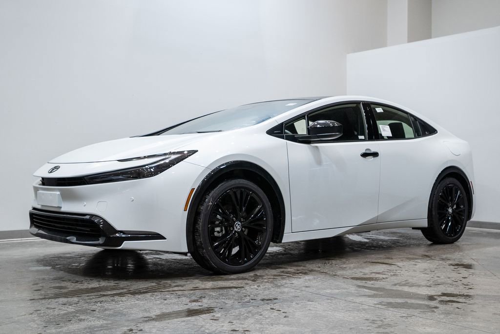 New 2026 Toyota Prius Plug-In Hybrid image 3