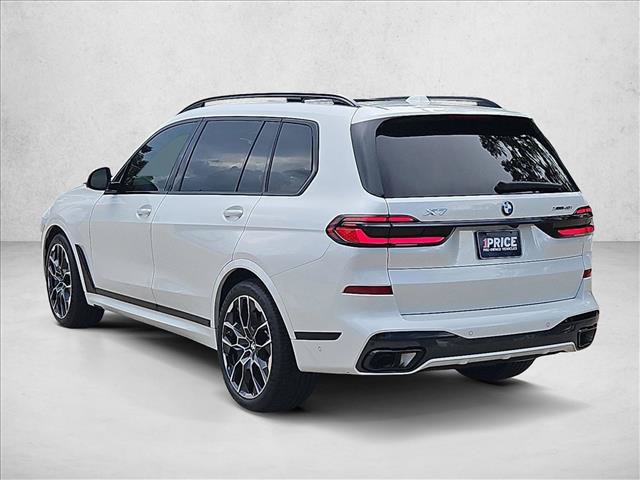 Used 2024 BMW X7 xDrive40i w/ Executive Package AWD/4WD image 7
