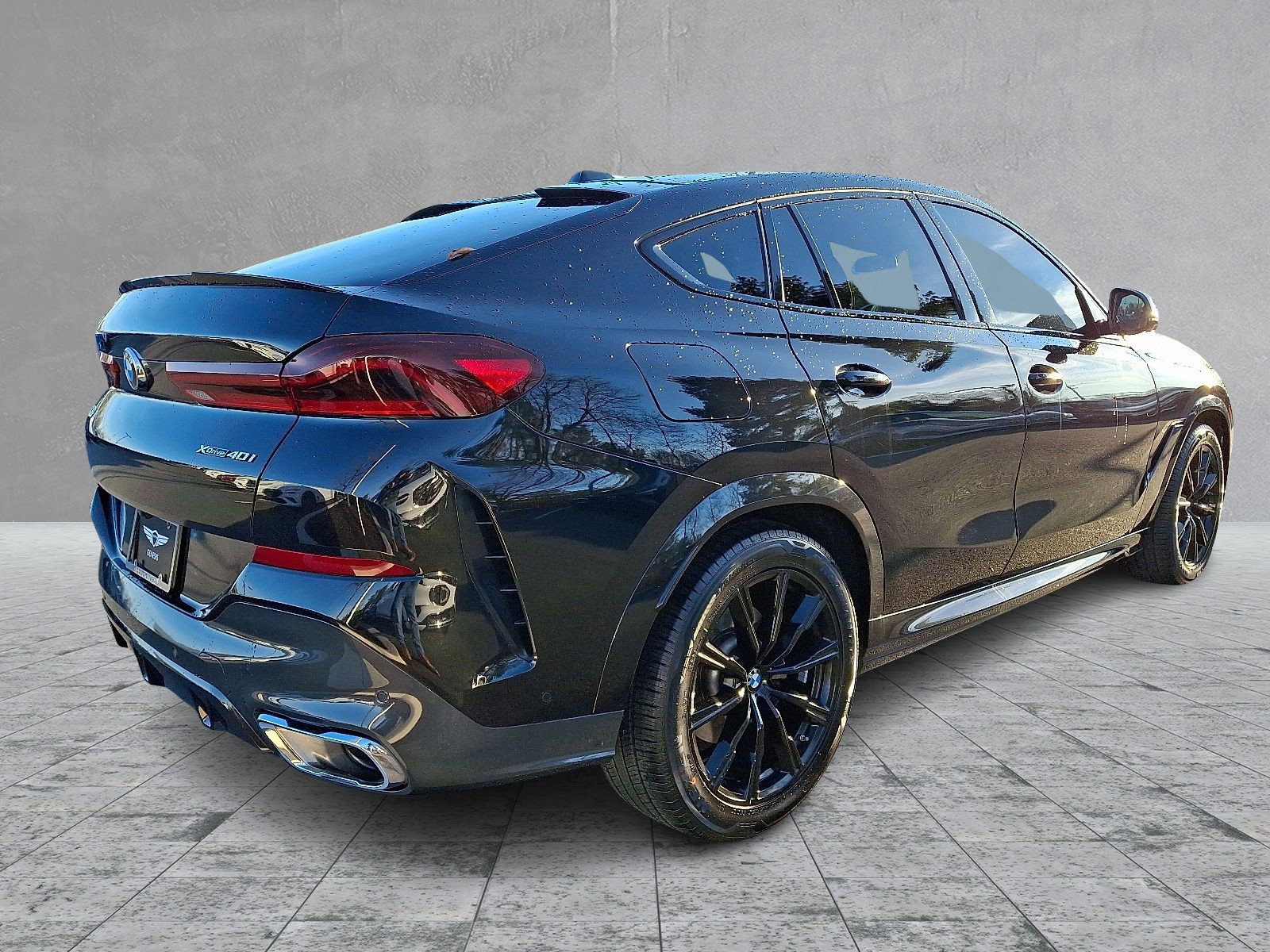 Used 2024 BMW X6 xDrive40i w/ Premium Package image 10