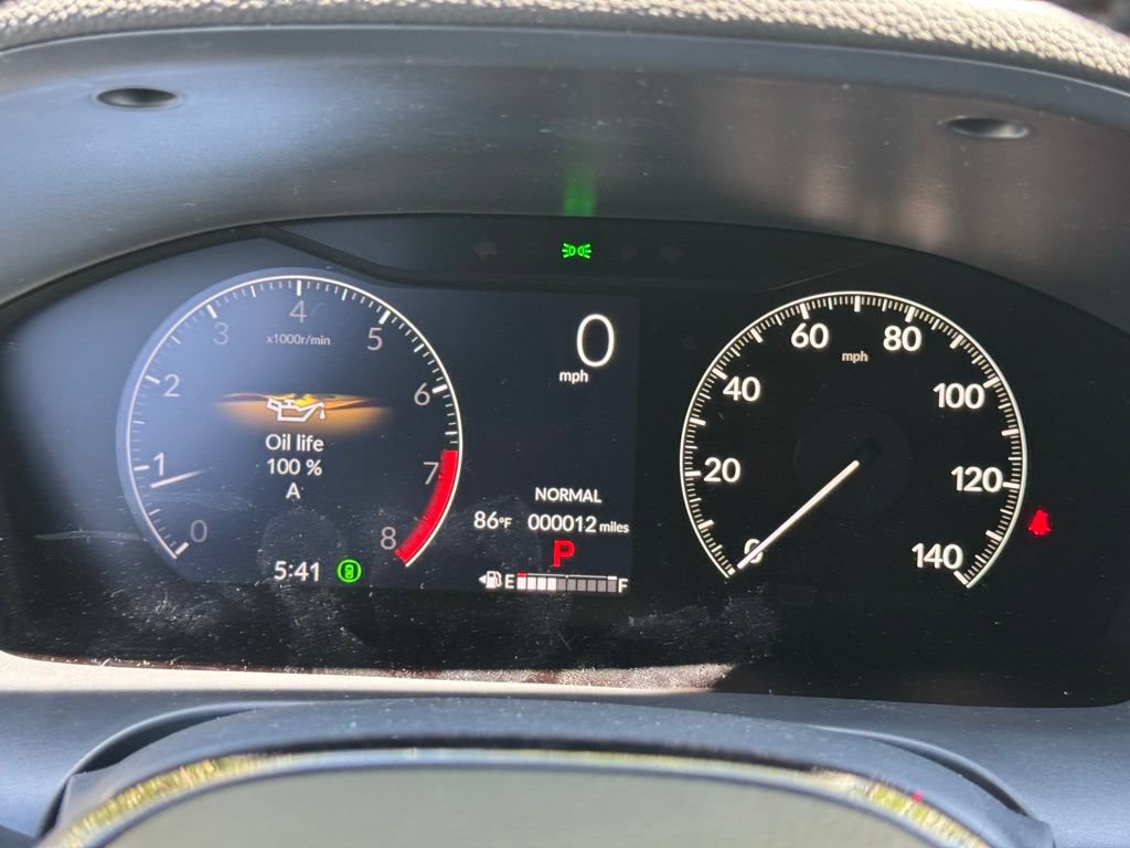 Certified 2027 Honda HR-V Sport image 2