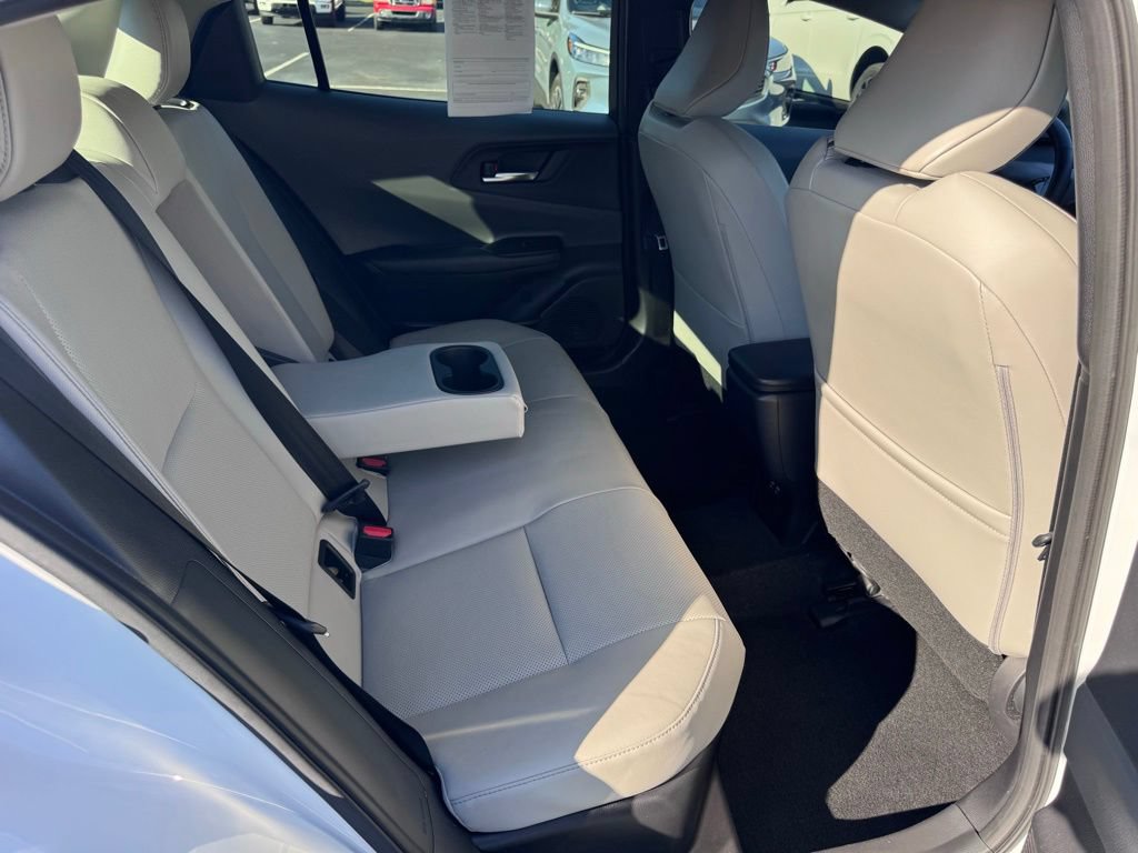 Used 2024 Toyota Prius Limited FWD image 27