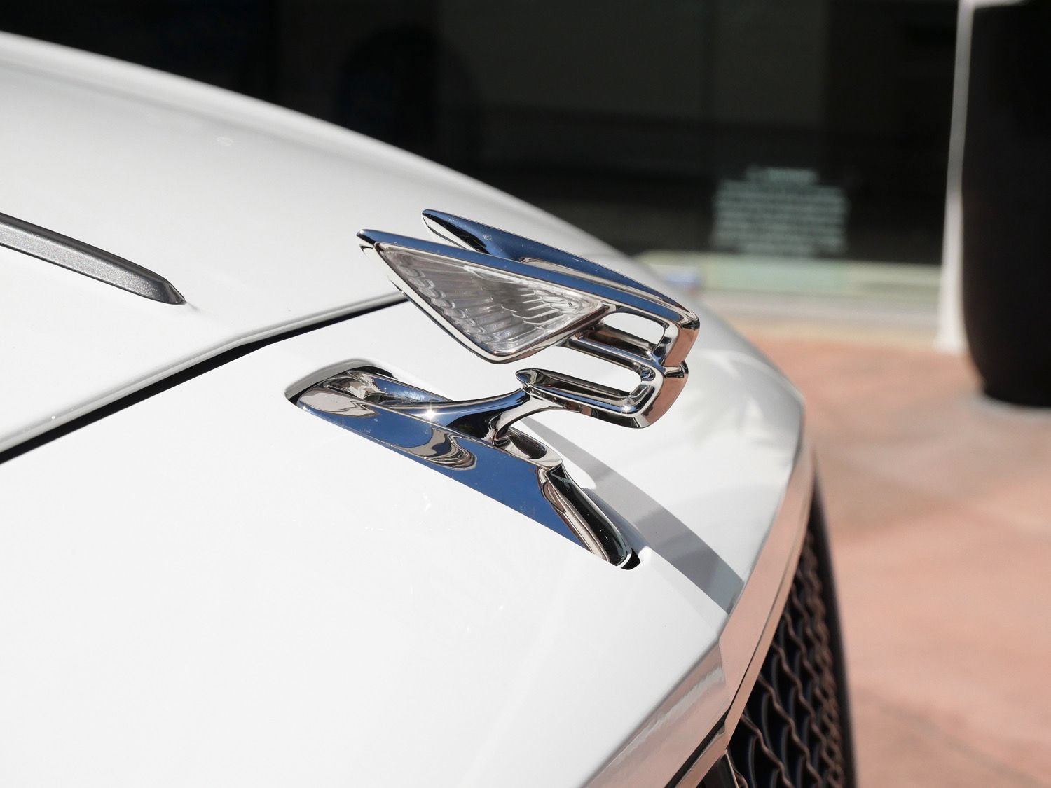 Used 2024 Bentley Flying Spur W12 AWD/4WD image 16