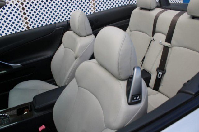 Used 2011 Lexus IS 250C image 15