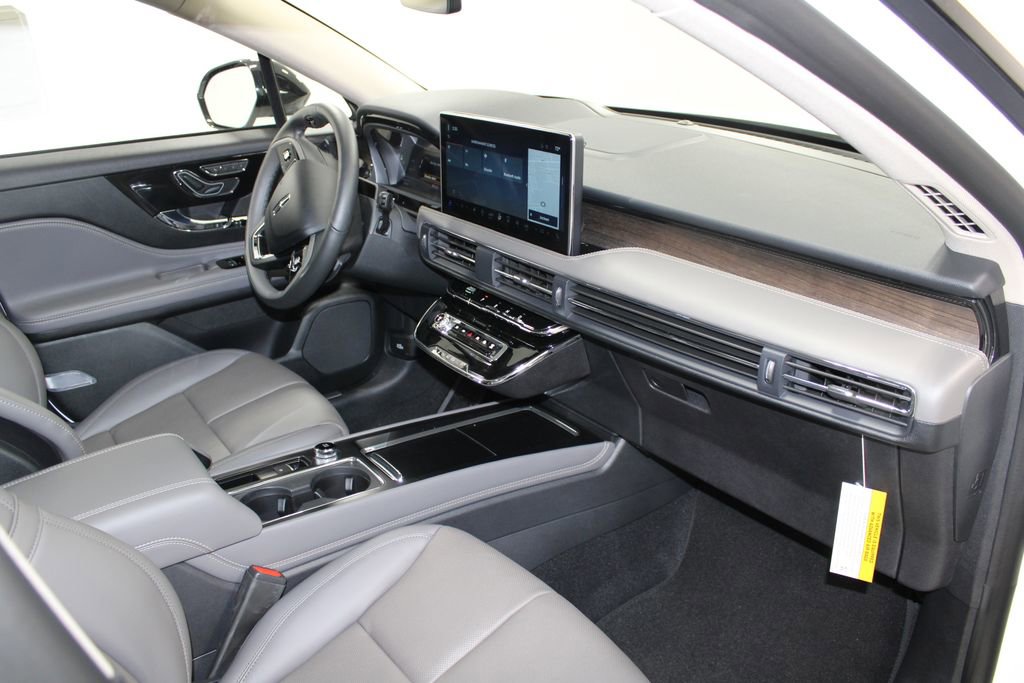 New 2026 Lincoln Corsair Reserve image 29