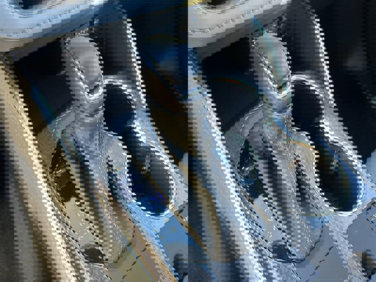 Used 2024 Toyota Highlander Limited image 27