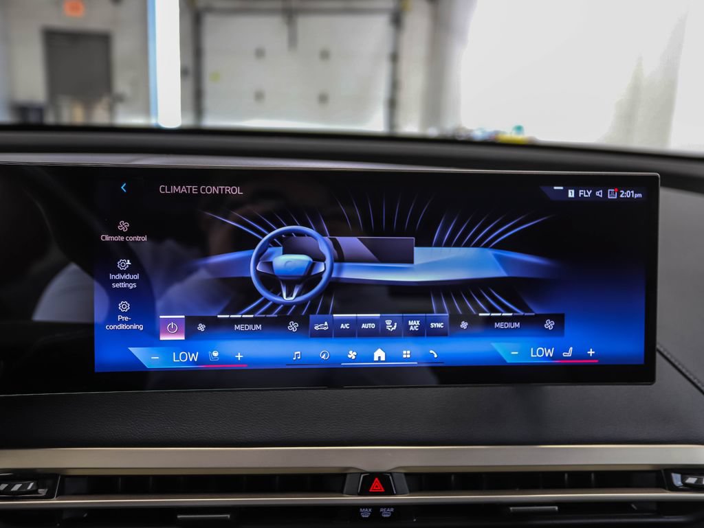 Certified 2024 BMW iX xDrive50 w/ Sport Package AWD/4WD image 18