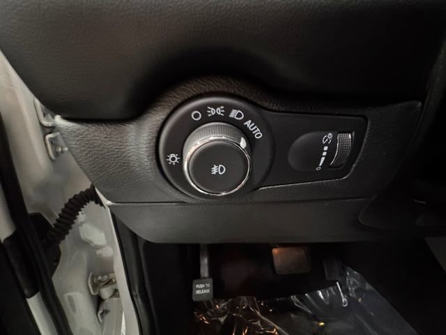 Used 2022 Dodge Durango GT image 24