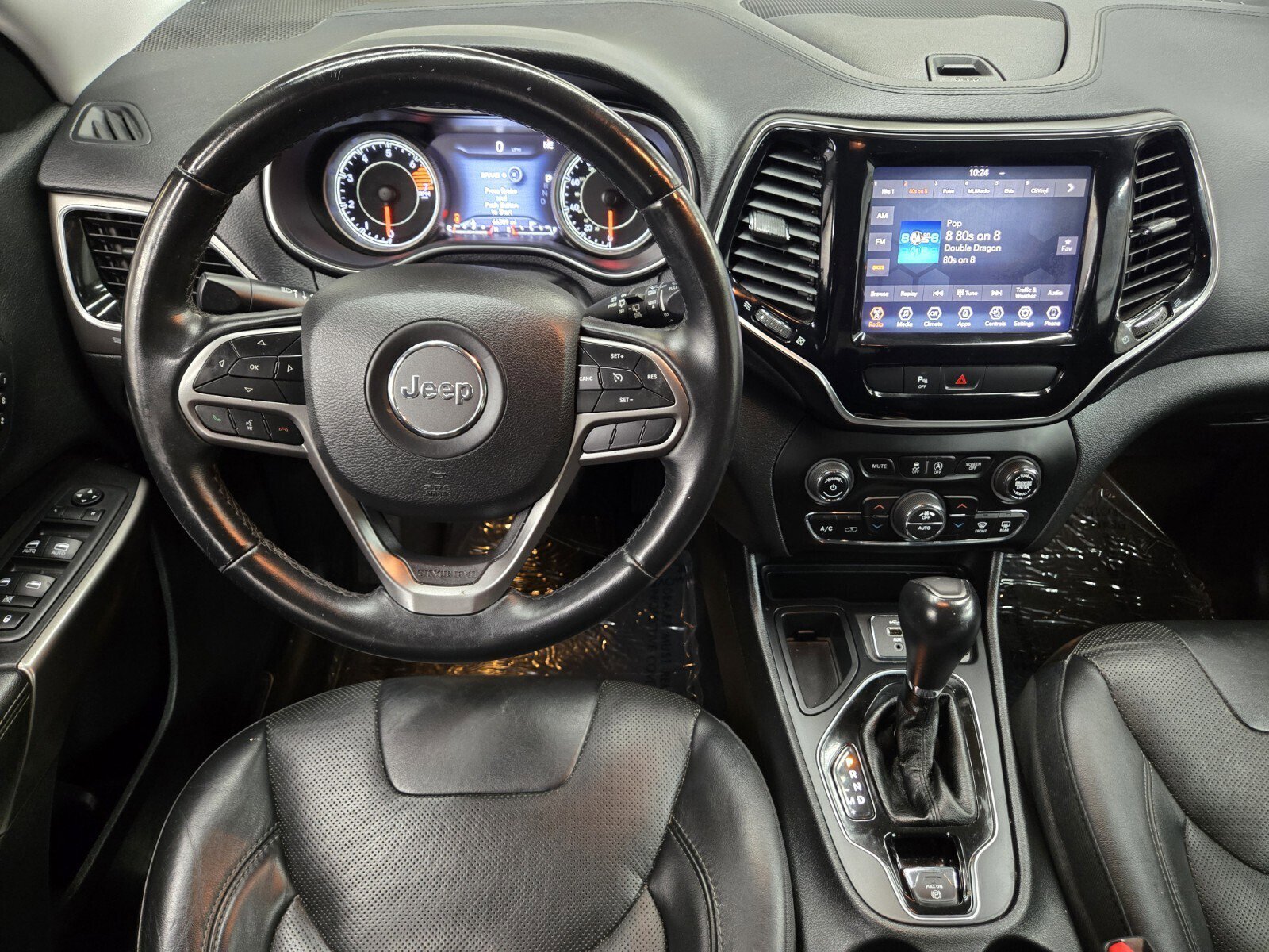 Used 2019 Jeep Cherokee Limited FWD image 9