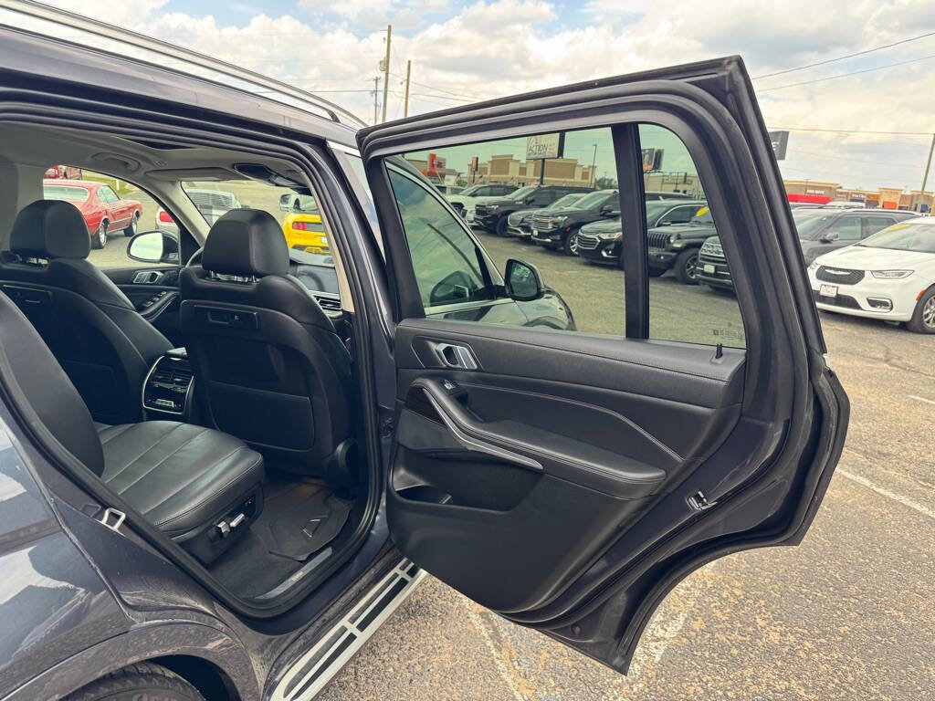 Used 2020 BMW X7 xDrive40i w/ Cold Weather Package image 53