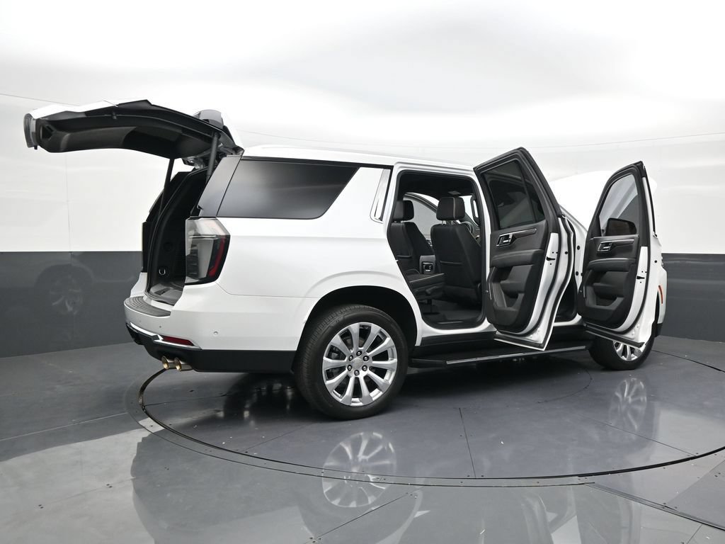 Used 2025 Chevrolet Tahoe Premier RWD image 29