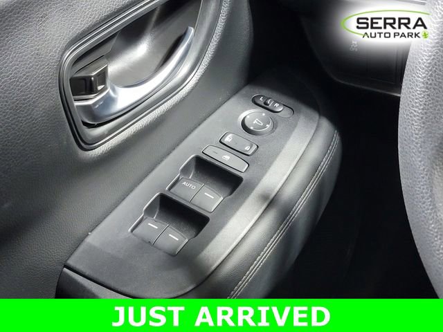 Used 2024 Honda HR-V LX image 23
