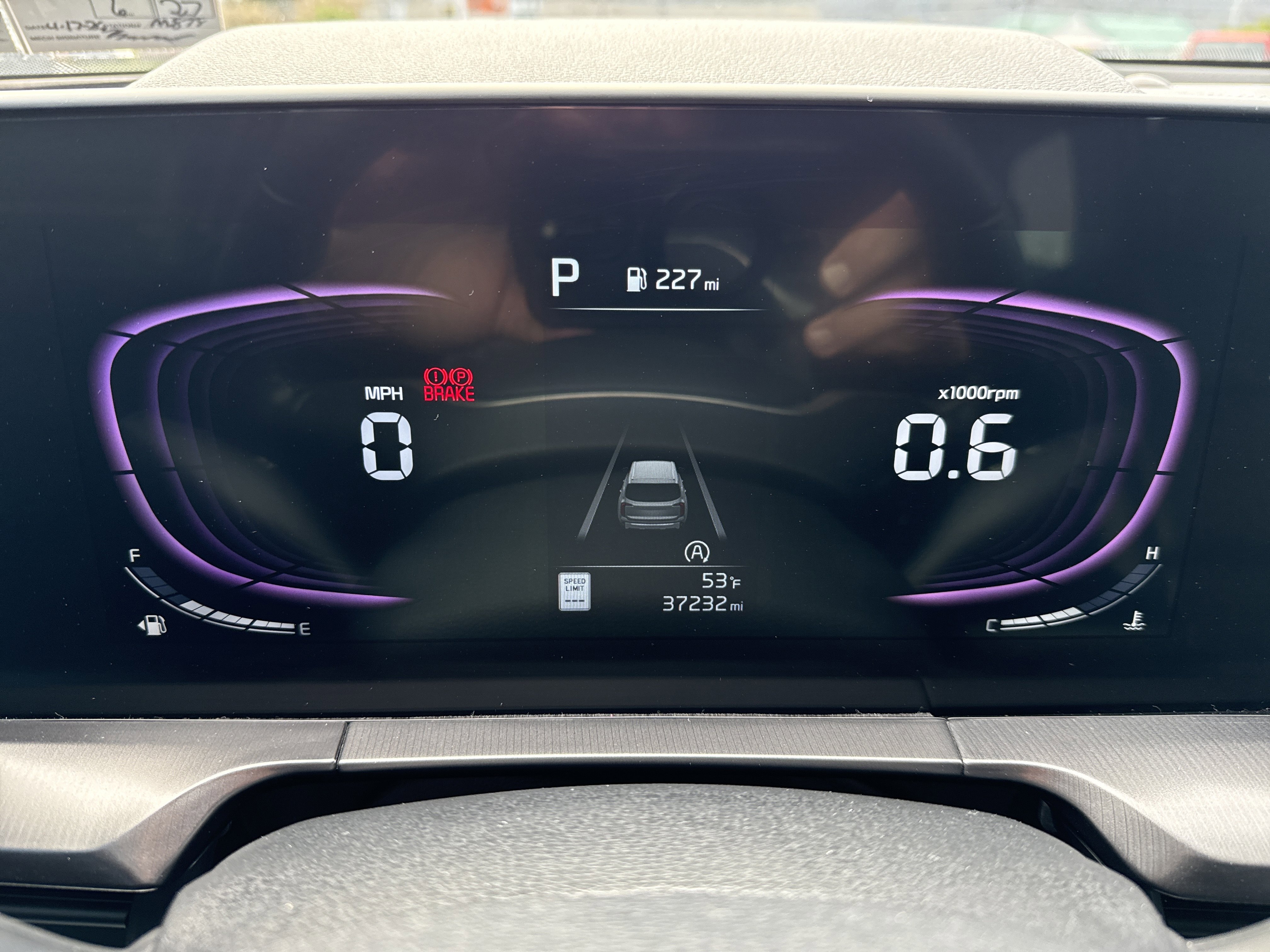 Used 2024 Kia Telluride LX AWD/4WD image 21