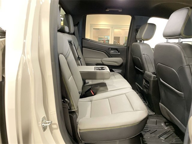 Used 2026 Chevrolet Colorado ZR2 w/ Technology Package image 15