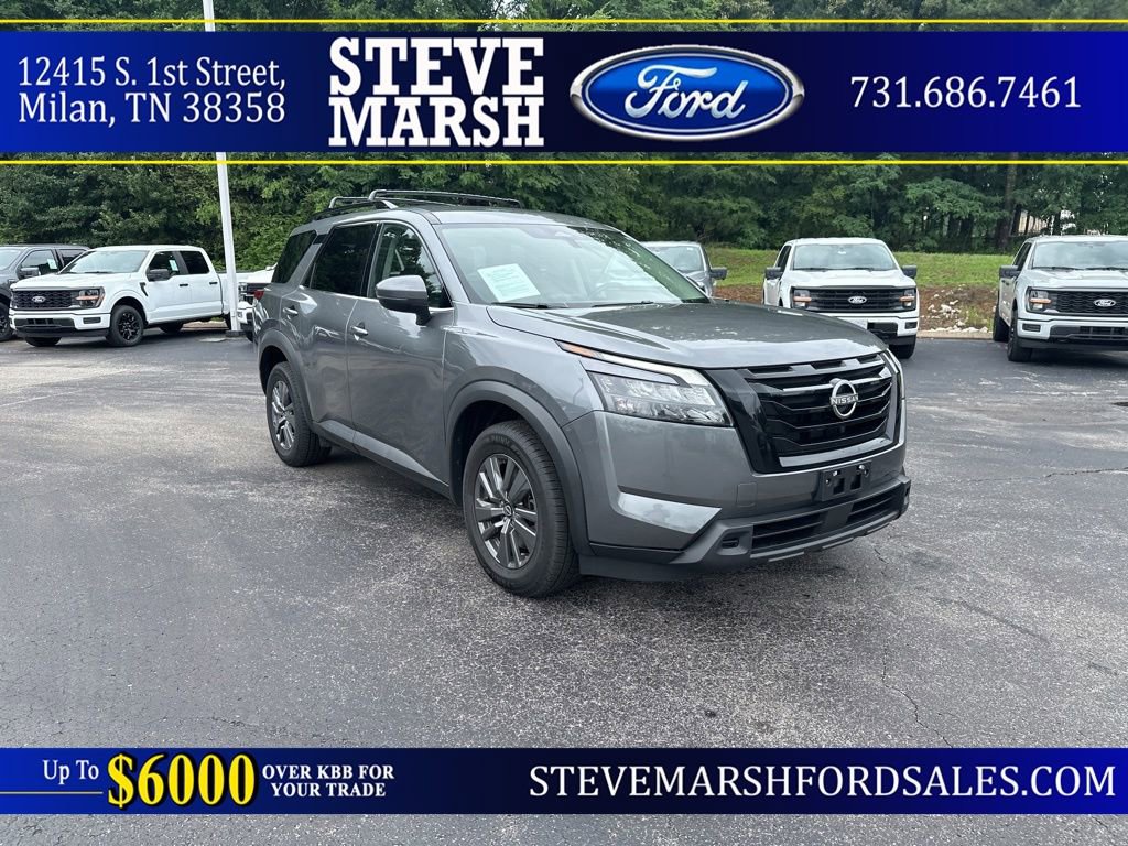 Used 2023 Nissan Pathfinder SV w/ Black Appearance Package AWD/4WD image 1