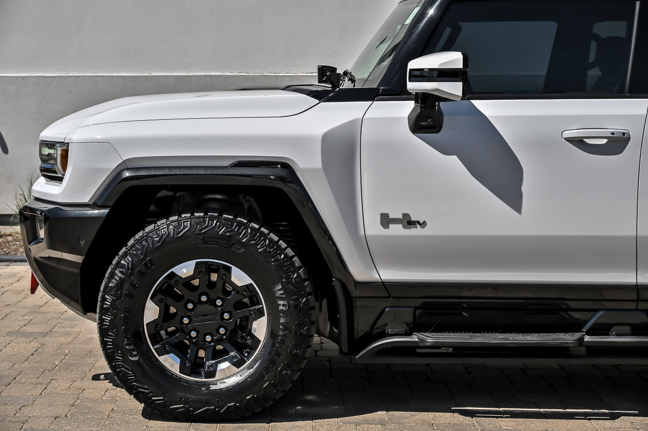 Used 2022 GMC Hummer EV Edition 1 w/ LPO, Illumination Package AWD/4WD image 14