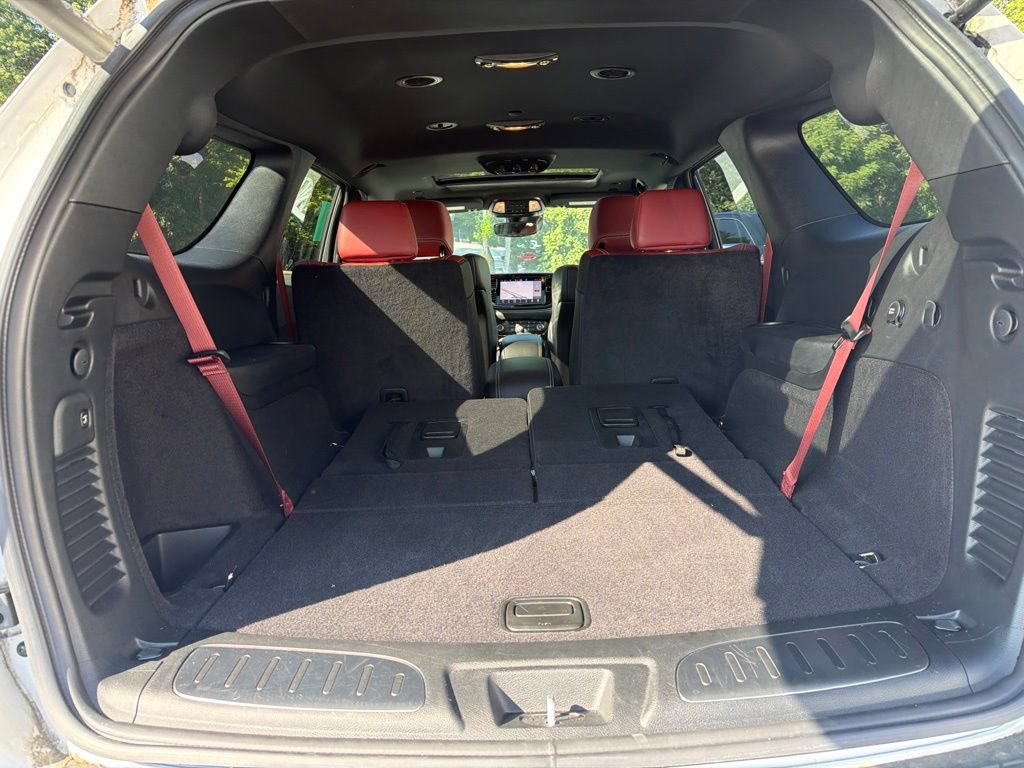 Used 2022 Dodge Durango SRT w/ Technology Group AWD/4WD image 8