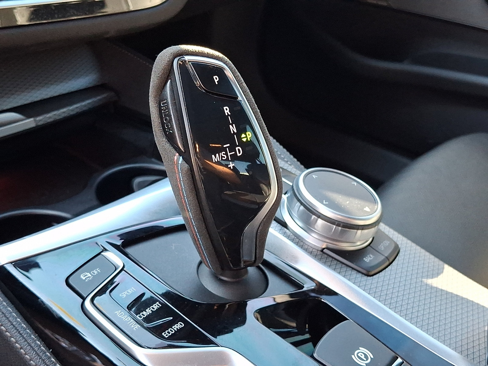 Used 2019 BMW M550i xDrive AWD/4WD image 17