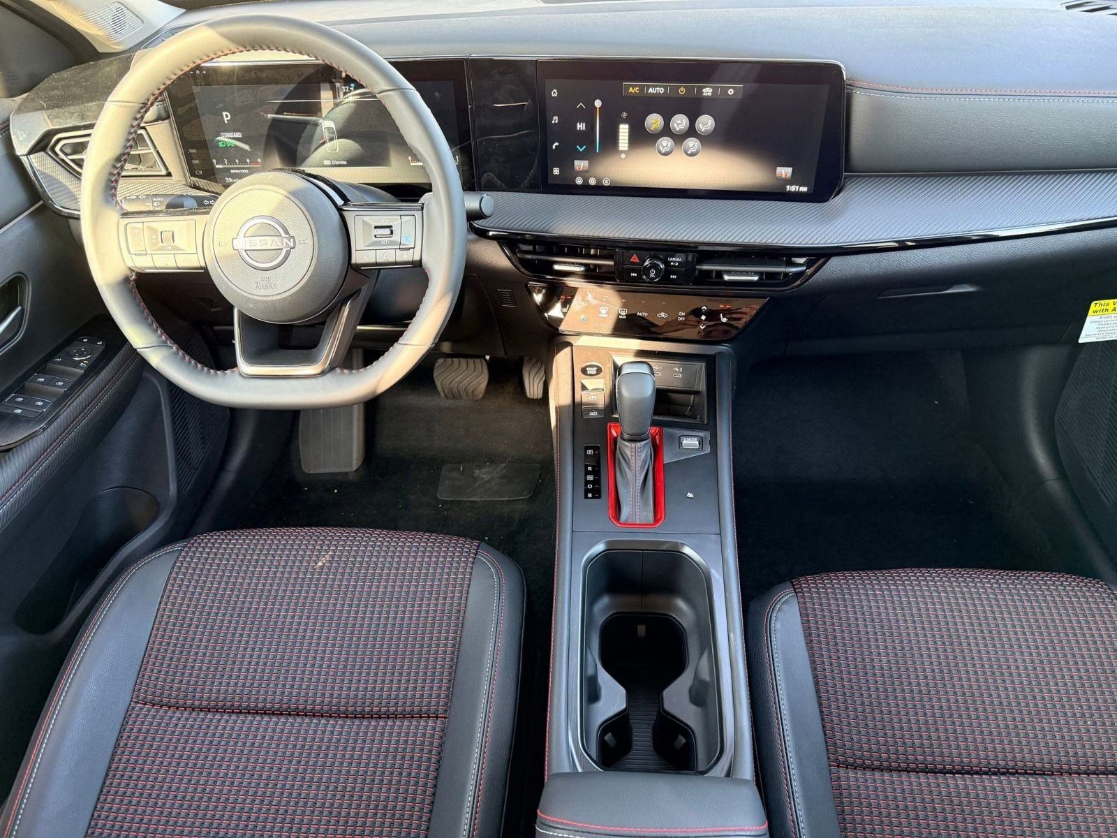 New 2026 Nissan Kicks SR w/ Cold Weather Package image 4