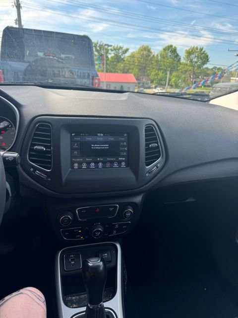 Used 2021 Jeep Compass Latitude image 6