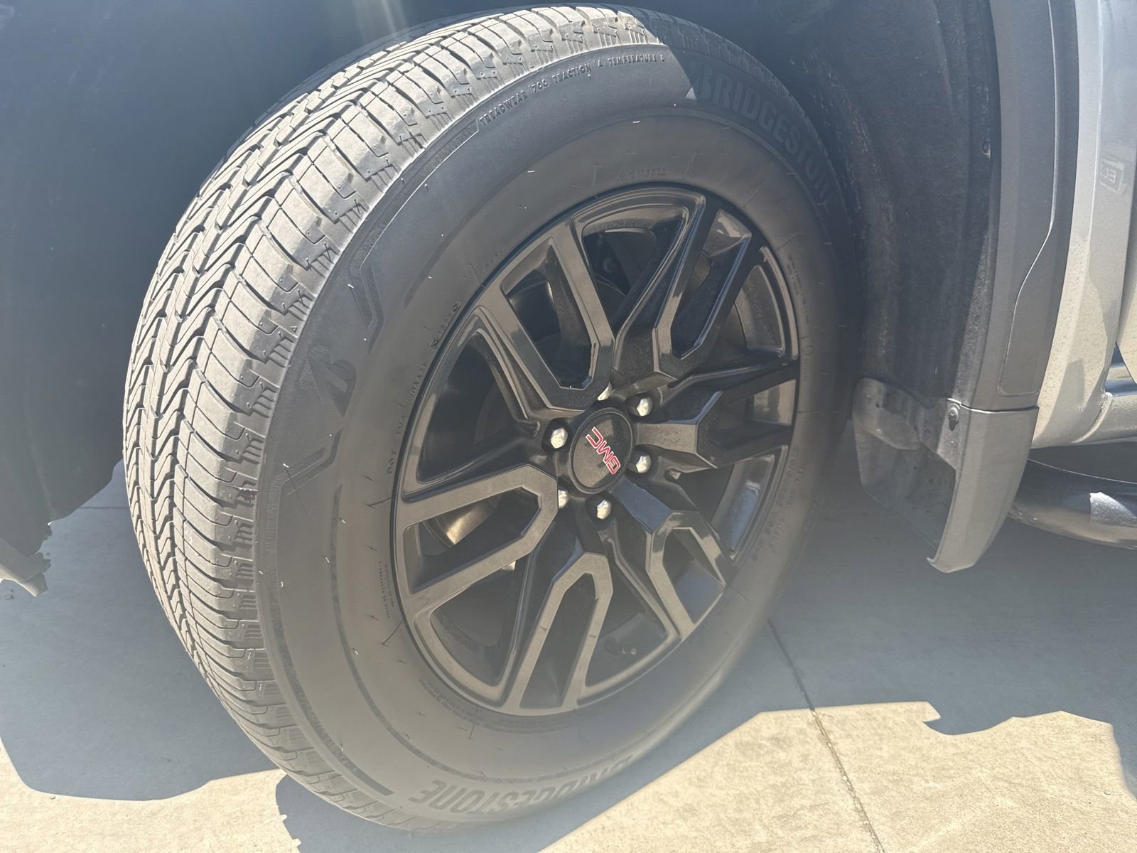 Used 2024 GMC Sierra 1500 Elevation RWD image 13