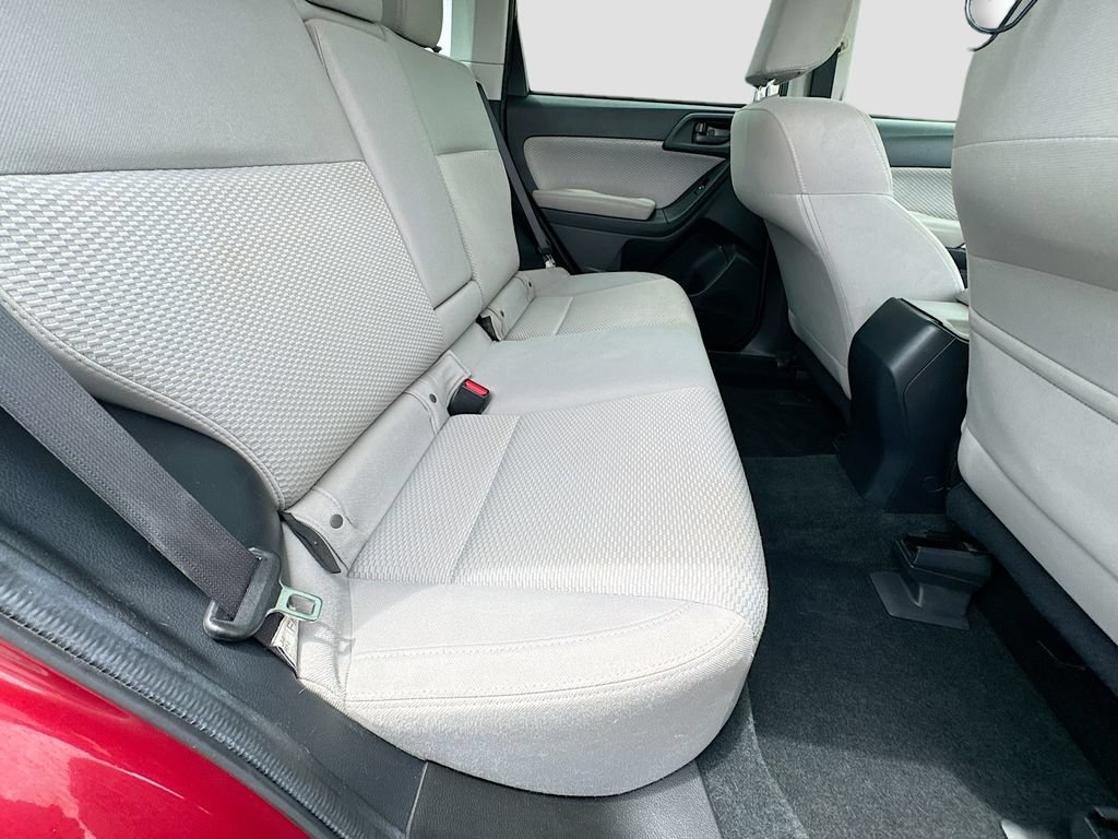 Used 2018 Subaru Forester 2.5i Premium AWD/4WD image 32