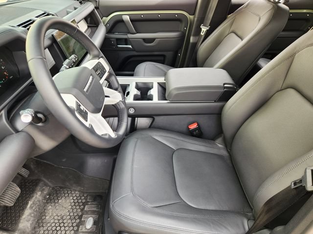 Used 2025 Land Rover Defender 110 S AWD/4WD image 13