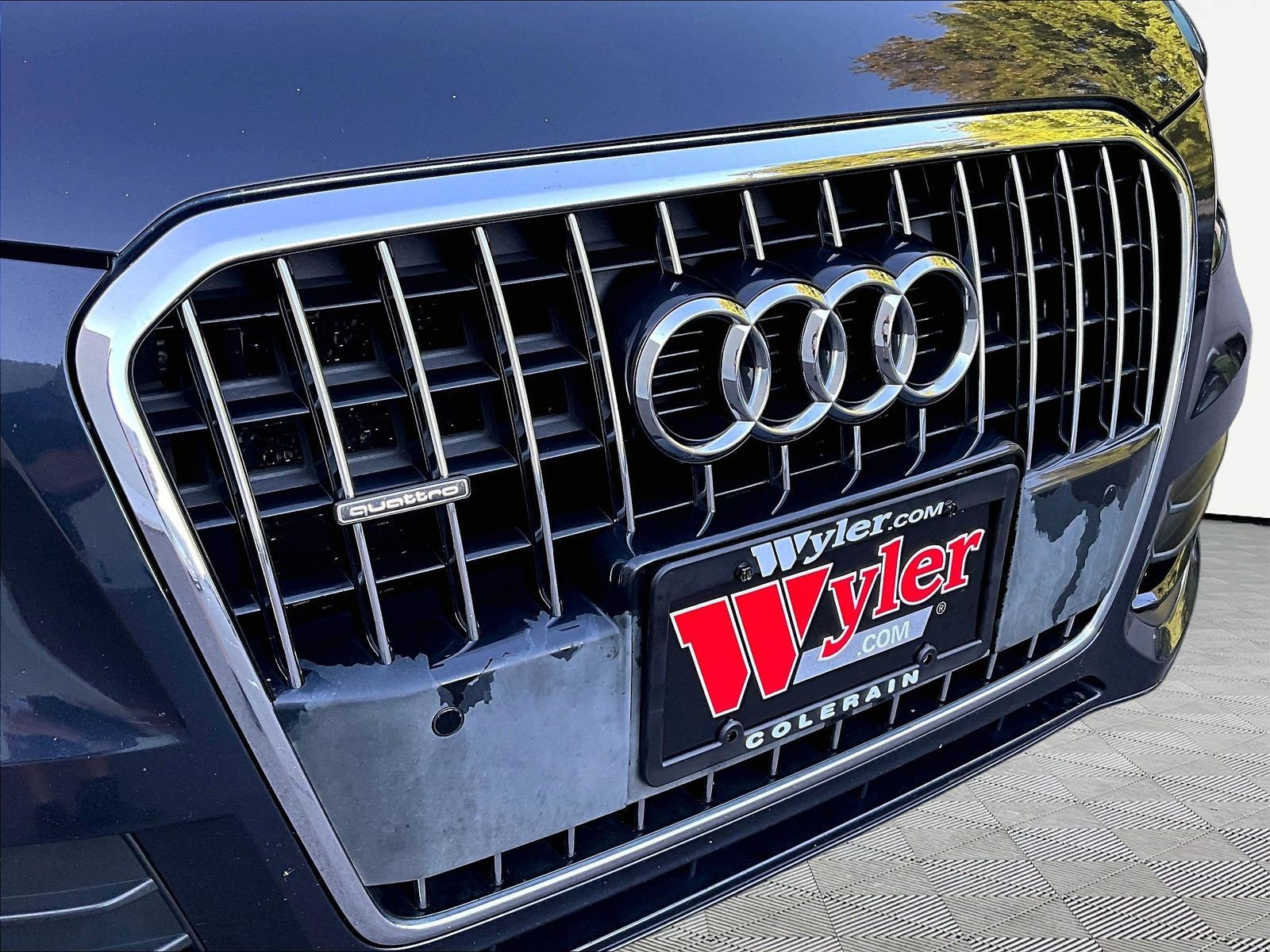 Used 2015 Audi Q5 2.0T Premium Plus w/ Technology Package AWD/4WD image 32